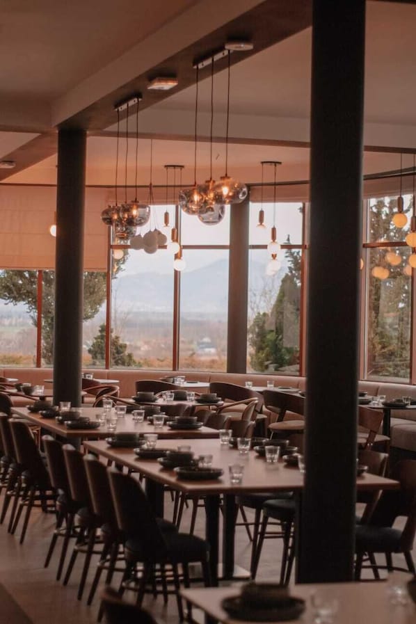 Restaurant - Resort Karkonosze (Stara Kamienica)