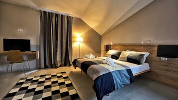 Chambre Supérieure Double ou avec lits jumeaux, vue jardin