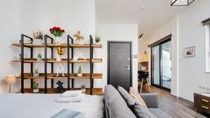 Unclassified image, 3 of 21, button - Sanders Home Suites - Cheerful Downtown Studio (Athens)