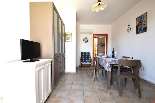 Departamento, 2 habitaciones, para fumadores | Restaurantes