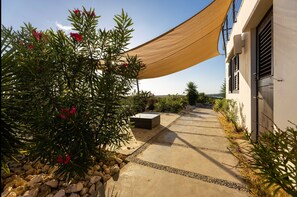 Apartment, 2 Bedrooms, Smoking, Terrace | Garden