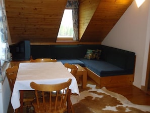 Apartment, 1 Bedroom, Smoking, Balcony | Living area