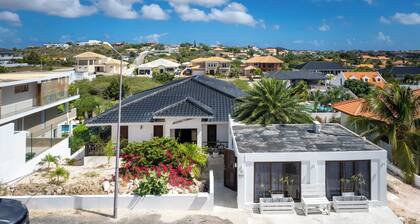 Apartment With Outside Refreshing Cabin - Mi Cuna Close to Beach