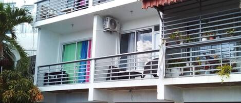บริเวณภายนอก