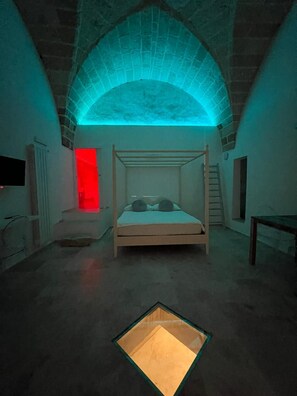 Studio, 1 Bedroom, Smoking, Private Pool | 1 bedroom, soundproofing