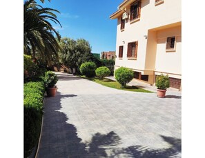 House, 4 Bedrooms, Smoking, Private Pool | Exterior