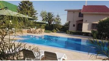 Ferienhaus, 4 Schlafzimmer, Raucher, eigener Pool | Pool | Außenpool