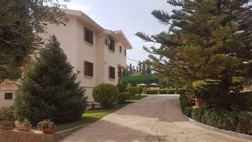 Casa, 4 habitaciones, para fumadores, alberca privada | Exterior