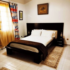 House, 4 Bedrooms, Smoking, Private Pool