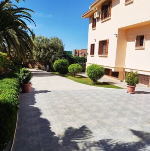 House, 4 Bedrooms, Smoking, Private Pool | Exterior