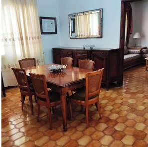 House, 4 Bedrooms, Smoking, Private Pool | Dining - Villa L'orangeraie, Wilaya de Tlemcen (Tlemcen)