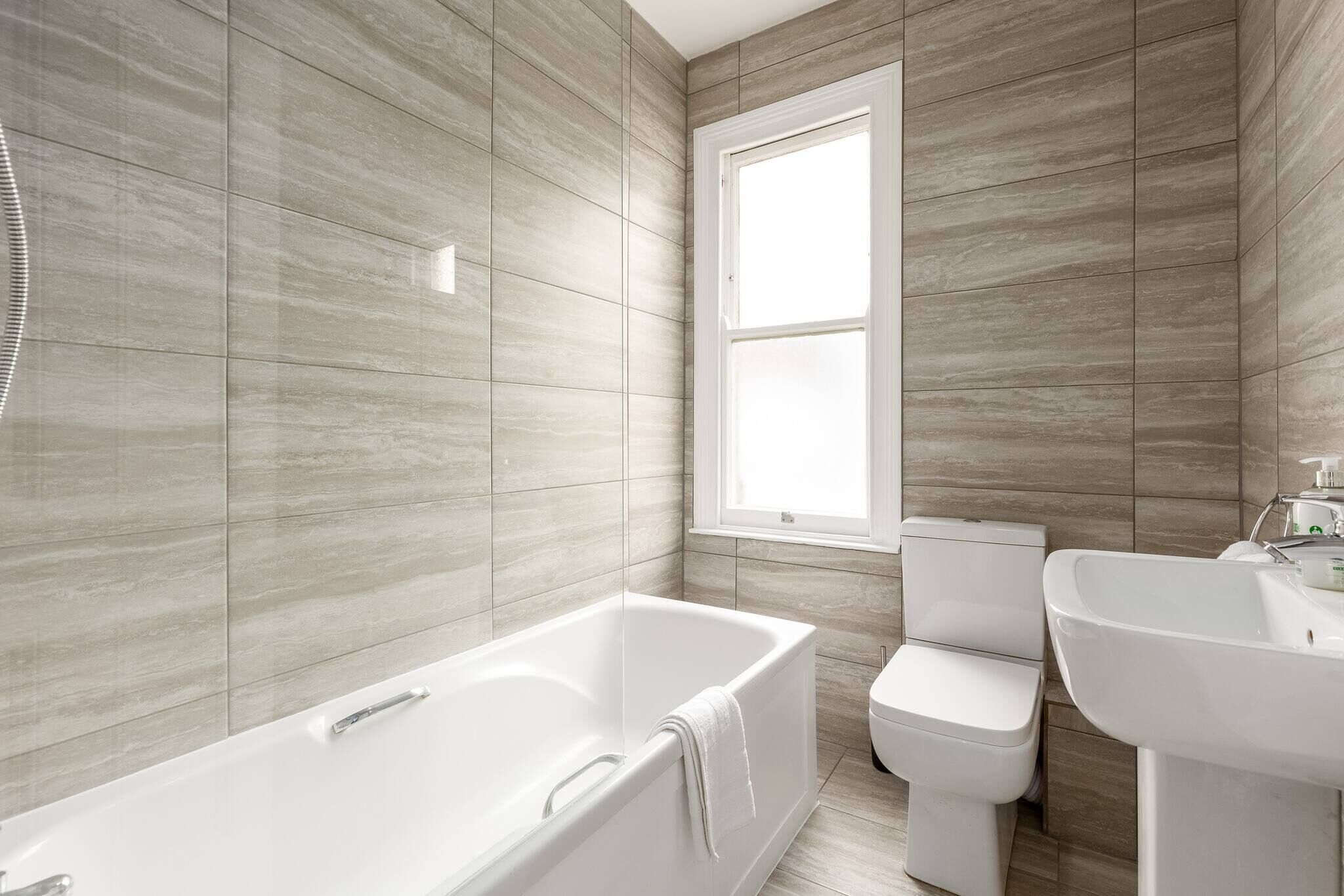 House, 3 Bedrooms, Patio | Bathroom