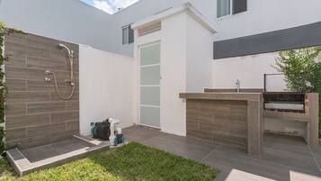Casa, 3 habitaciones, para fumadores, alberca privada | Áreas de la propiedad