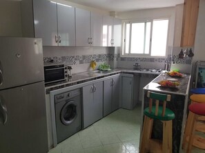 Apartment, 2 Schlafzimmer, barrierefrei | Eigene Küche