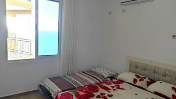 Apartment, 1 Bedroom, Accessible, Smoking | 1 bedroom