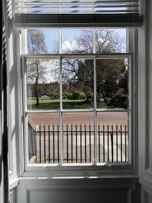 Apartment, 1 King Bed | Interior - 2-bed Flat in Hamilton Square (Birkenhead)