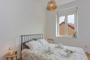 Family Apartment, 2 Bedrooms, Balcony (Spacious Apartment In Heart Of Zagreb) | 2 bedrooms, iron/ironing board, free WiFi, bed sheets - Spacious Apartment In Heart Of Zagreb (Zagreb)