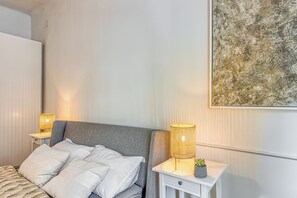 2 dormitorios, tabla de planchar con plancha, wifi gratis y ropa de cama