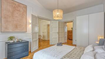 2 phòng ngủ, bàn ủi/dụng cụ ủi quần áo