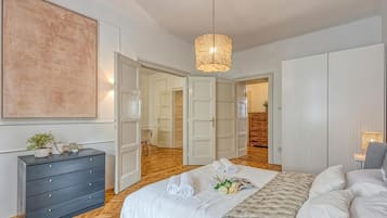 Family Apartment, 2 Bedrooms, Balcony (Spacious Apartment In Heart Of Zagreb) | 2 bedrooms, WiFi