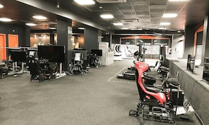 Fitness facility - Modern Luxury Serviced Duplex Apartments by Repose (West Bromwich)