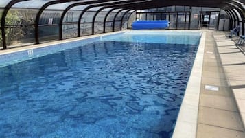 Villa | Kolam renang | Kolam renang tertutup