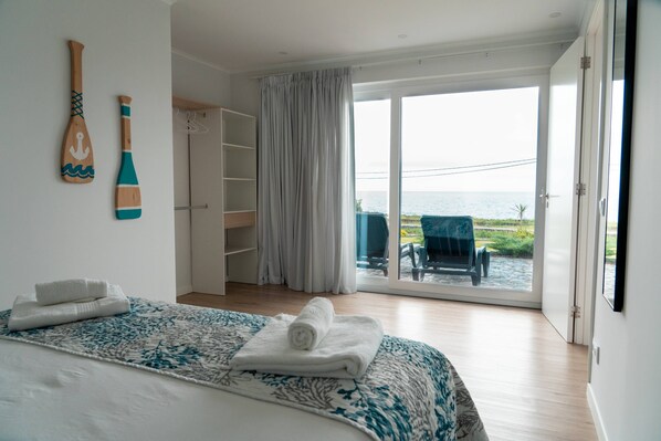 1 bedroom, iron/ironing board, internet, bed sheets