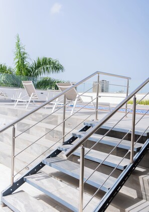 Piscine sur le toit
