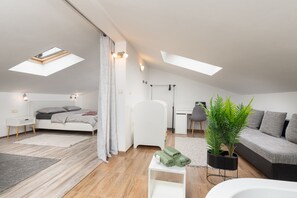 2 bedrooms, internet