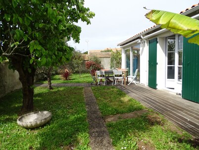 Maison de Plain Pied à 100 Mètres de la mer