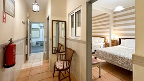 1 bedroom, in-room safe, iron/ironing board, free WiFi