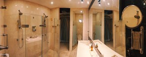 Huis, meerdere slaapkamers, roken, privézwembad | Badkamer