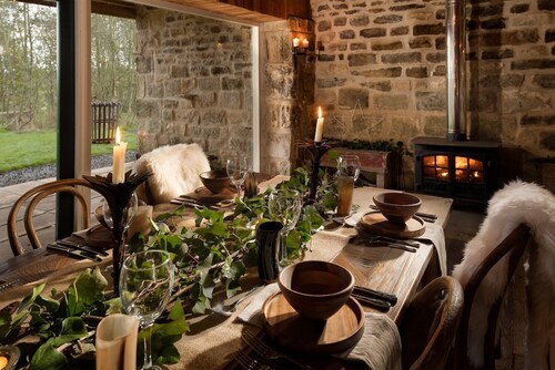 Broadgate House & Steading - sleeps 12 guests in 6 bedrooms