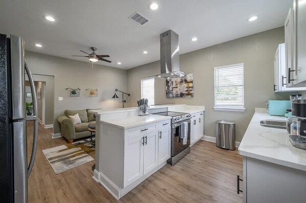 Fridge, microwave, oven, stovetop