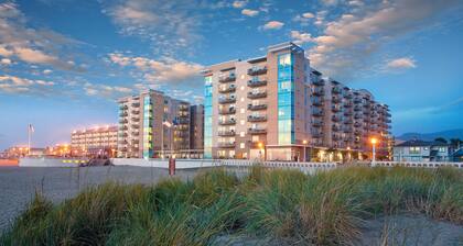 Seaside Resort - Deluxe 2 Bedroom 2 Bath - Assignment 8