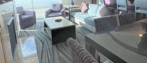 TV, fireplace, DVD player