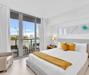 1 quarto, ferros/tábuas de passar roupa, berço de viagem, Wi-Fi