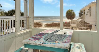 Nearly Beachfront~ Spacious ~ Pet Friendly ~ Summer Breeze