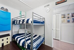 3 chambres, Wi-Fi gratuit, draps fournis