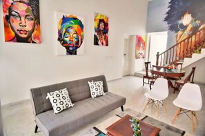 House, 2 Bedrooms, Smoking, Patio | Living area