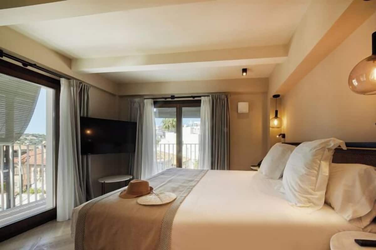 1 Schlafzimmer, hochwertige Bettwaren, Daunenbettdecken