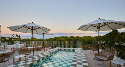 Belle Marivent Petit Hotel