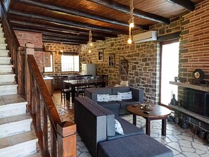 Villa, 3 Schlafzimmer, barrierefrei, Raucher | Wohnzimmer