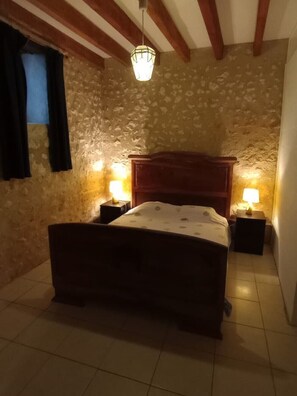 3 chambres, draps fournis