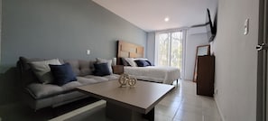 1 bedroom, bed sheets