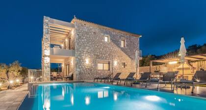 Claudio Stone House!!