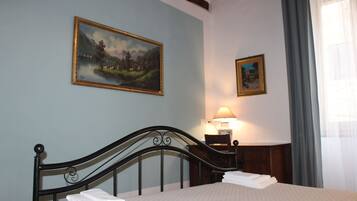 2 Schlafzimmer, Schreibtisch, kostenloses WLAN, Bettwäsche