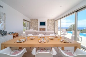 Dining - Villa Panoramique Javea, With Pool, Sunny Terrace and Sea Views (Javea / Xàbia)