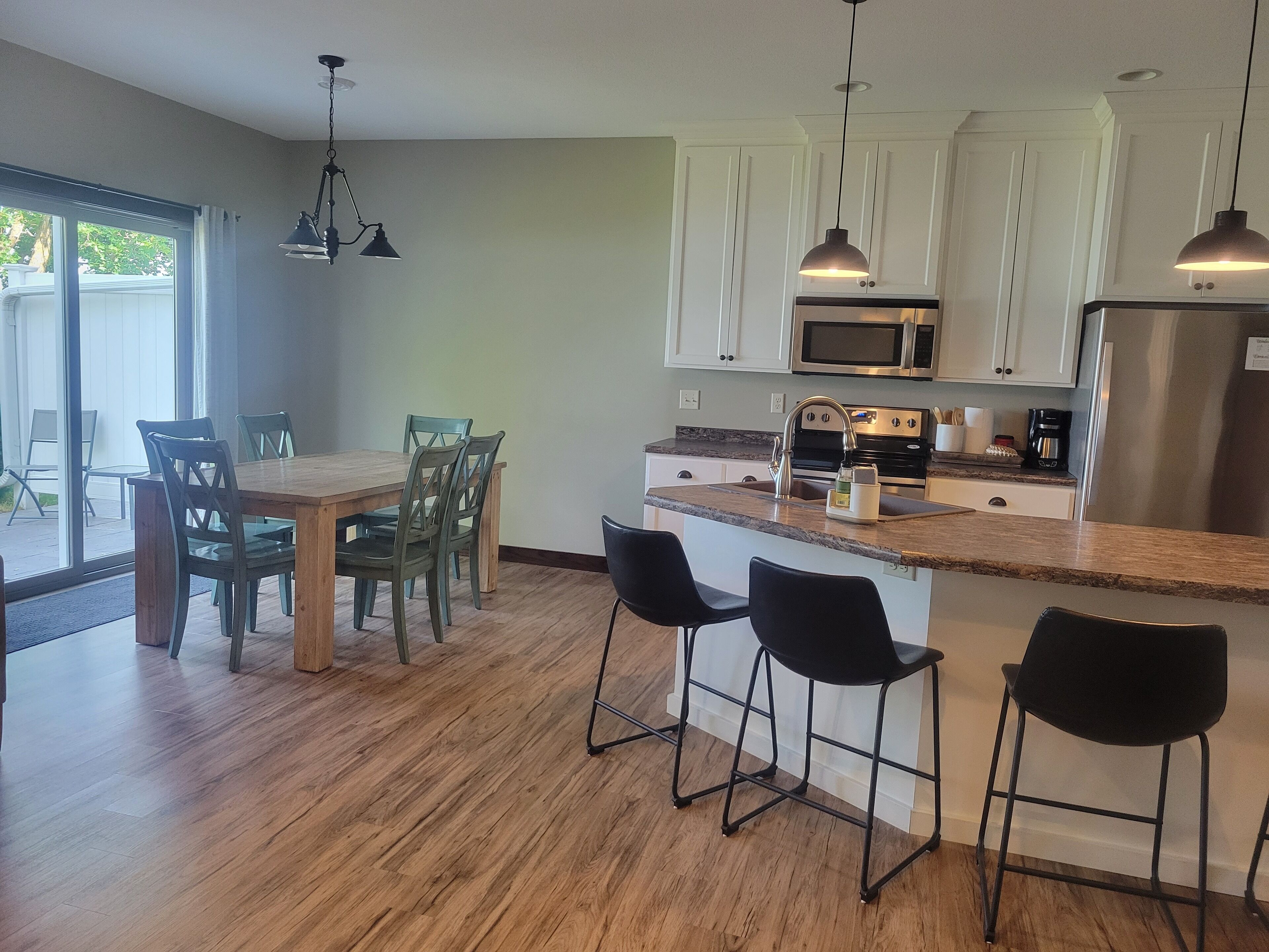 Lake Carlos Bay Townhome