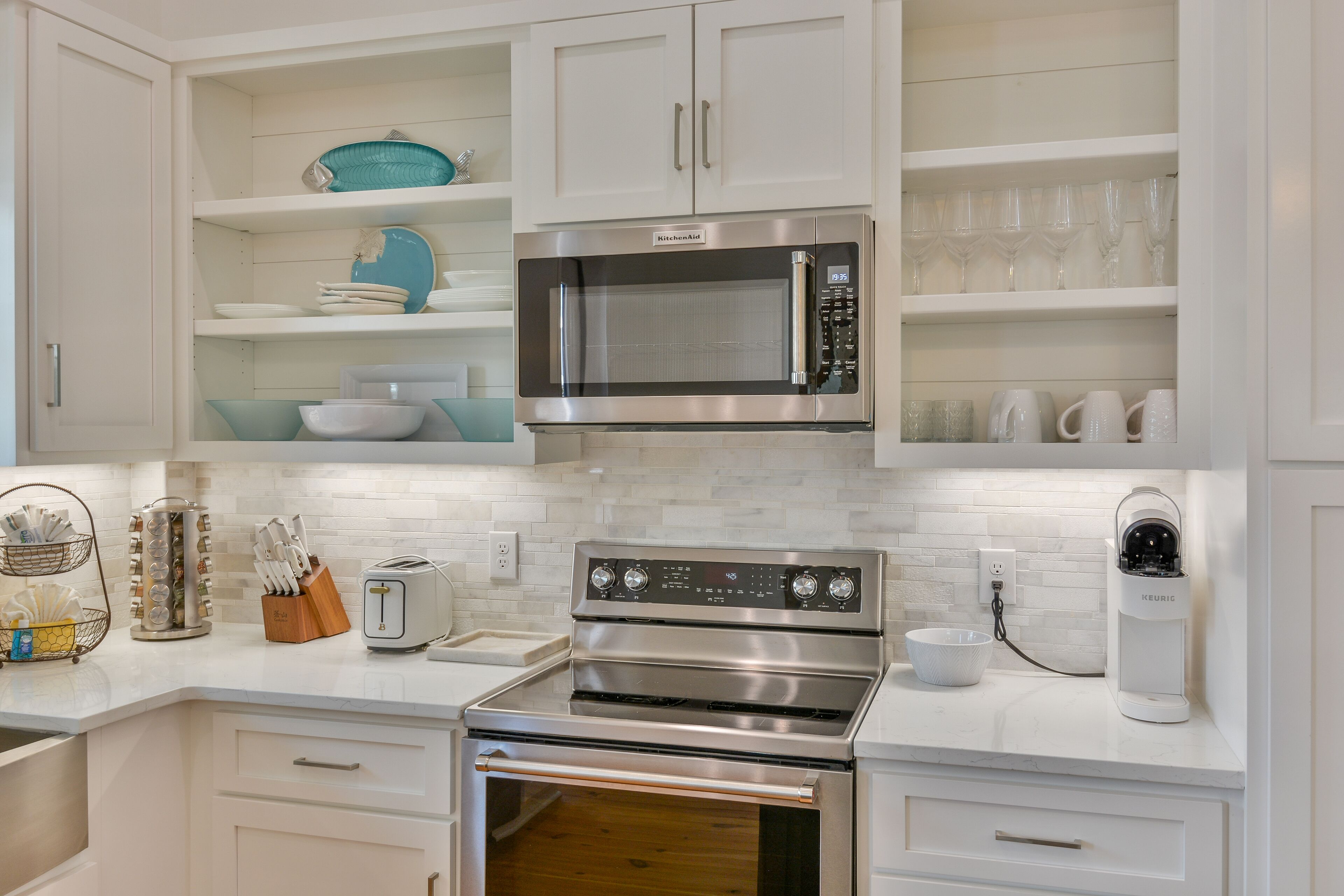 Beach Village Resort 46 | Pool, Lazy River, Private Poolside Cabana Available